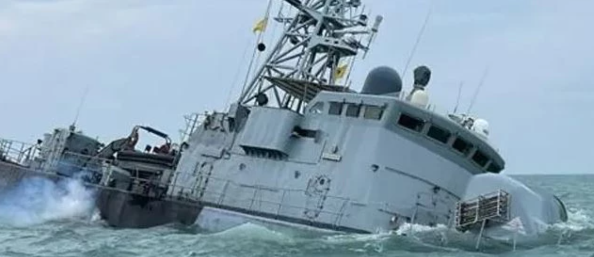 Ini Penampakan Kapal AL Malaysia Tenggelam di Johor, 39 Orang Selamat